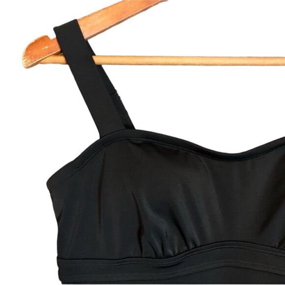 Athleta black swim dress size 34 B/C - Picture 4 of 11